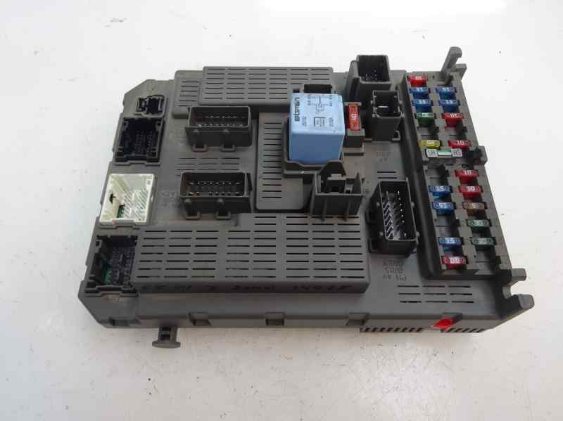 CAJA RELES FUSIBLES CITROEN C5 2001 2.0 HDI MT 109CV