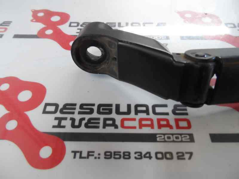 BRAZO LIMPIA DELANTERO IZQUIERDO LEXUS IS 2.2 220D MT 177CV