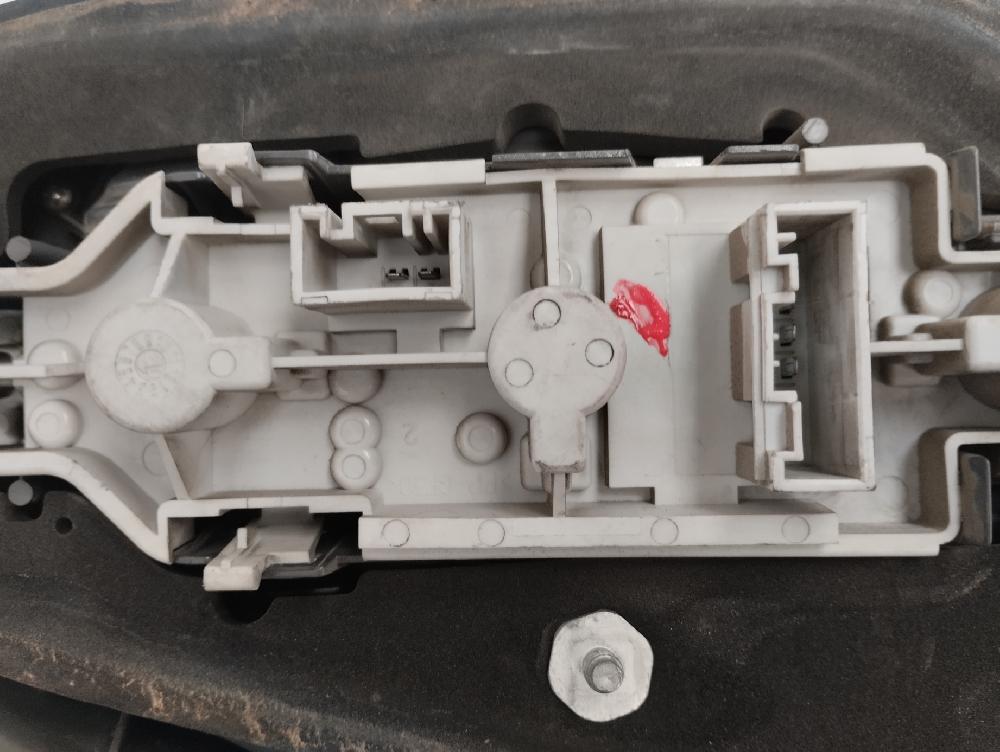 PILOTO TRASERO DERECHO BMW SERIE 3 2.0 320TD MT 150CV