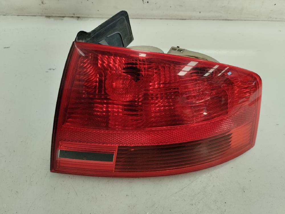 PILOTO TRASERO DERECHO AUDI A4 2006 2.0 TDI MT 140CV | 103KW