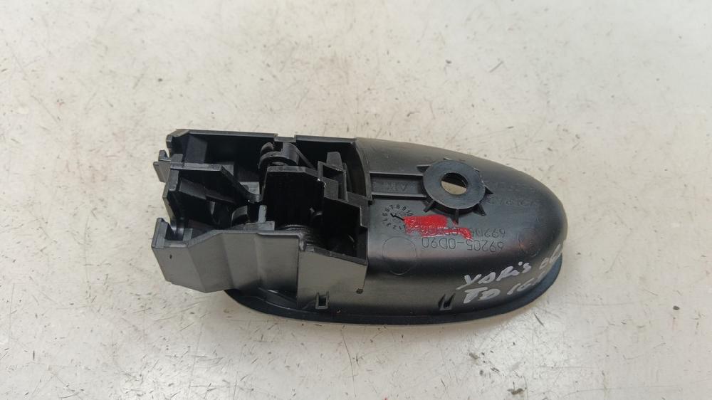 MANETA INTERIOR TRASERA DERECHA TOYOTA YARIS 1.4 D-4D MMT 89CV