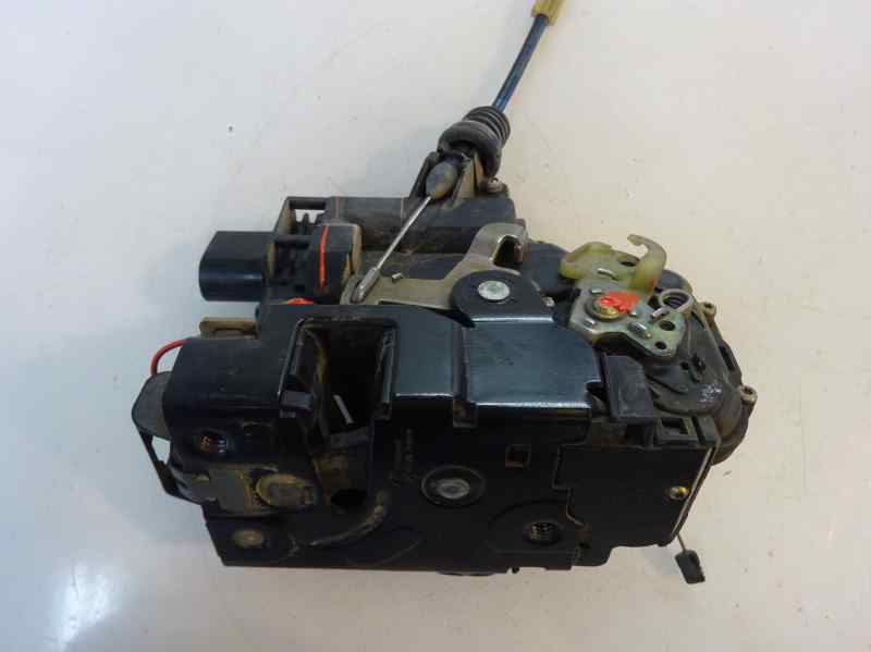 CERRADURA PUERTA DELANTERA DERECHA SEAT TOLEDO 1.9 TD MT 110CV