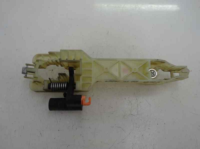 SOPORTE MANETA EXTERIOR DELANTERA DERECHA HYUNDAI I20 1.2 MT 78CV
