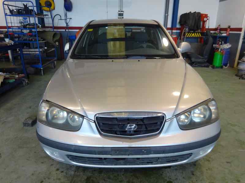 PILOTO TRASERO DERECHO HYUNDAI ELANTRA 2001 1.6 MT 106CV