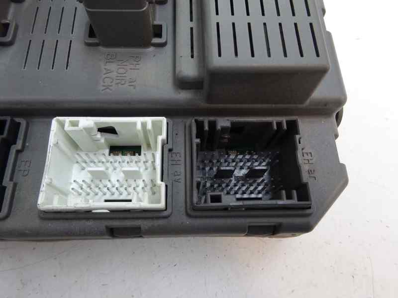 CAJA RELES FUSIBLES CITROEN C5 2001 2.0 HDI MT 109CV