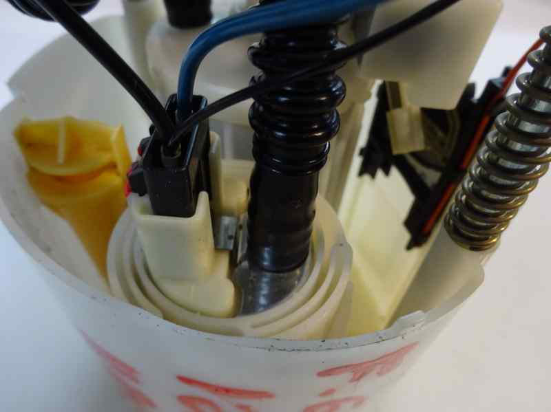 BOMBA COMBUSTIBLE FIAT GRANDE PUNTO 1.4 6 MT 77CV