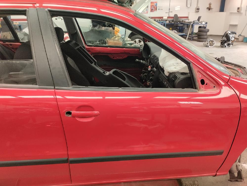 PUERTA DELANTERA DERECHA SEAT LEON 1.9 TD MT 110CV