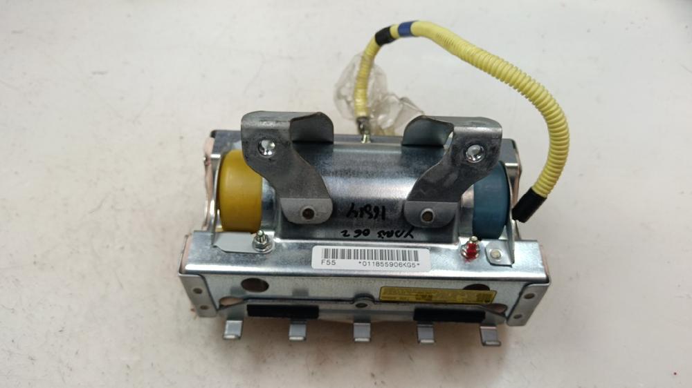 AIRBAG DELANTERO DERECHO TOYOTA YARIS 1.4 D-4D MMT 89CV