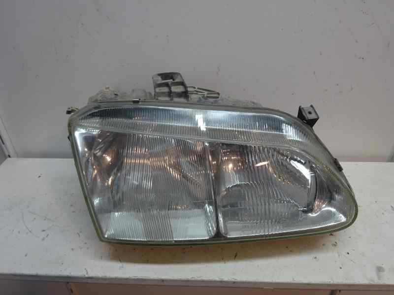 FARO DERECHO RENAULT MEGANE 1.6 MT 90CV | 66KW