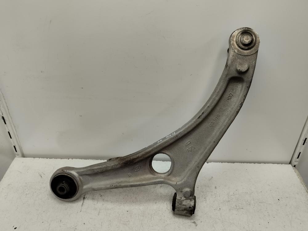 BRAZO SUSPENSION INFERIOR DELANTERO DERECHO HYUNDAI I40 1.7 CRDI MT 141CV