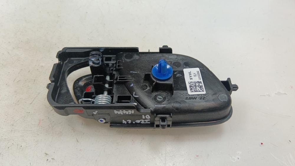 MANETA INTERIOR DELANTERA IZQUIERDA HYUNDAI I20 1.0 AMT 100CV | 74KW