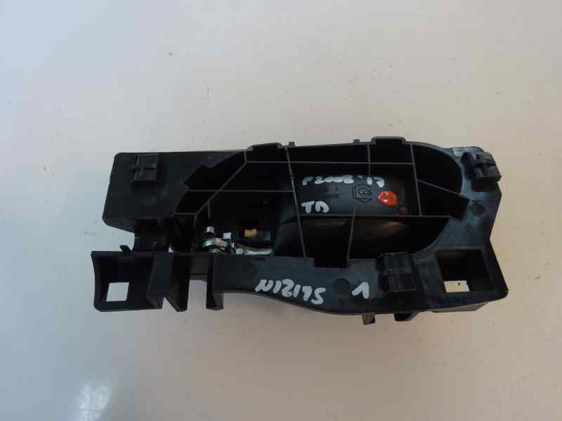 MANETA INTERIOR TRASERA DERECHA PEUGEOT 2008 1.2 VTI MT 82CV