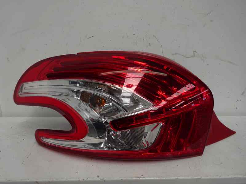 PILOTO TRASERO IZQUIERDO PEUGEOT 208 1.2 VTI MT 82CV