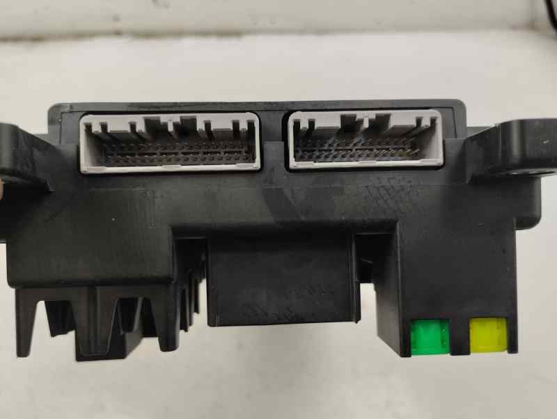 CAJA RELES FUSIBLES LAND ROVER RANGE ROVER EVOQUE 2.2 TD4 MT 150CV