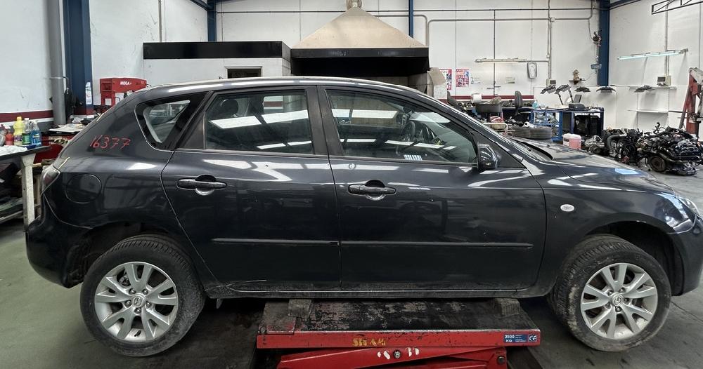 FARO IZQUIERDO MAZDA 3 1.6 CITD MT 109CV