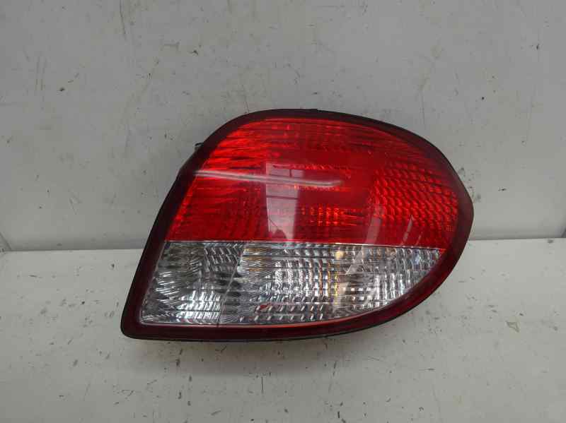 PILOTO TRASERO DERECHO HYUNDAI COUPE 1.6 MT 114CV | 84KW