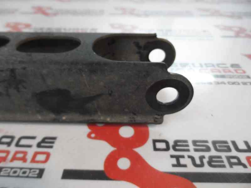 BRAZO SUSPENSION INFERIOR TRASERO DERECHO BMW SERIE 3 2.0 318D MT 143CV