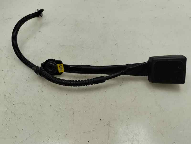 ANCLAJE CINTURON DELANTERO IZQUIERDO HYUNDAI I30 1.0 T-GDI MT 120CV | 88KW