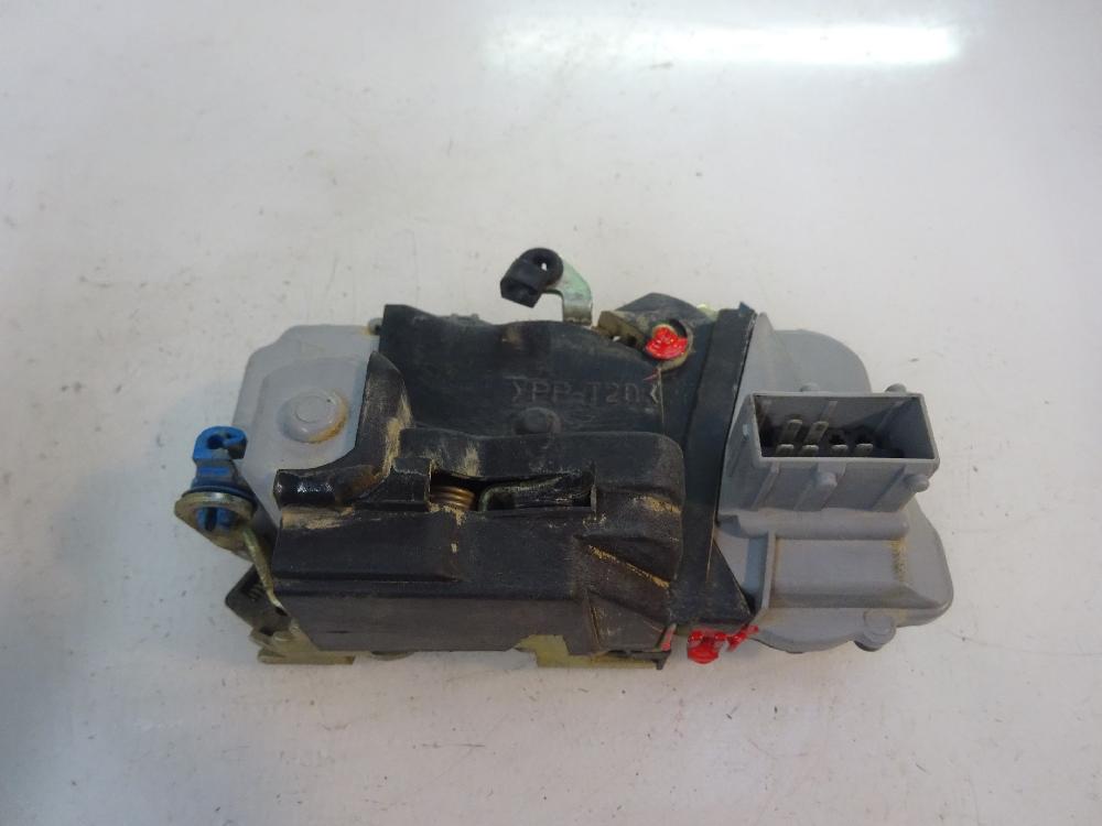 CERRADURA PUERTA DELANTERA DERECHA PEUGEOT PARTNER 1.9 MT 69CV | 51KW