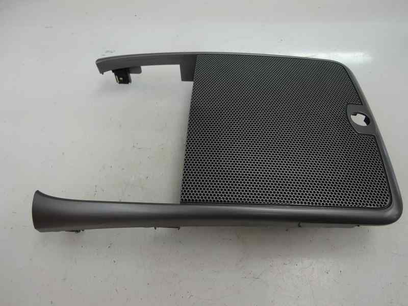REJILLA AIREADORA CHEVROLET CAPTIVA 2.2 D MT 5 PLAZAS 163CV