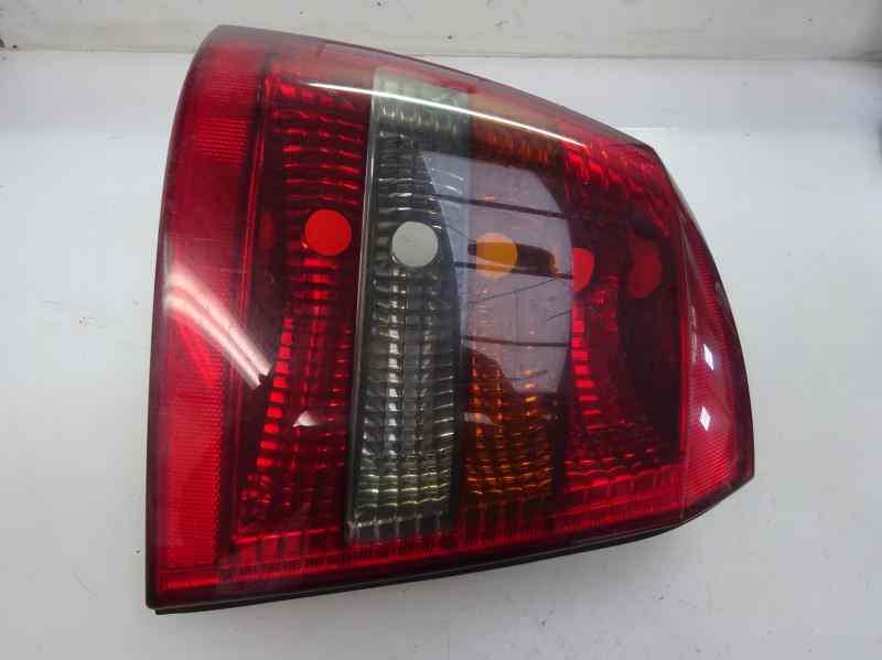 PILOTO TRASERO IZQUIERDO OPEL ASTRA 1.7 TD MT 68CV | 50KW
