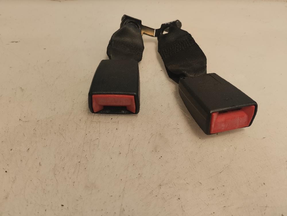 ANCLAJE CINTURON TRASERO IZQUIERDO CITROEN C3 1.4 HDI AMT 68CV