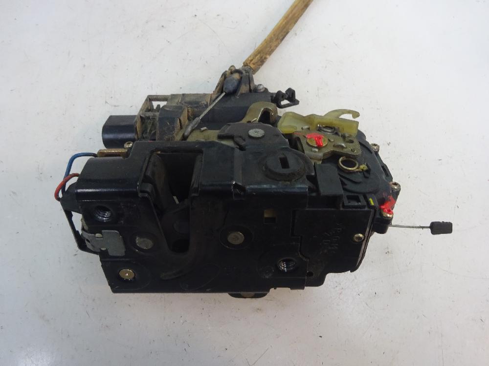 CERRADURA PUERTA TRASERA DERECHA SEAT TOLEDO 2002 1.9 TD MT 110CV