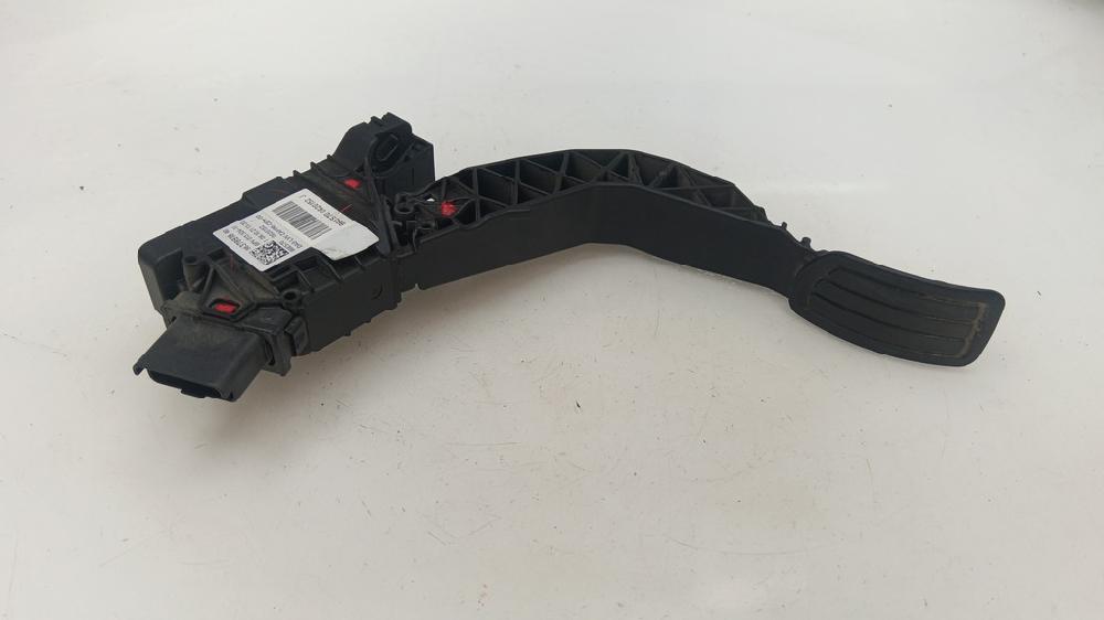 POTENCIOMETRO PEDAL PEUGEOT 208 1.5 MT 102CV | 75KW