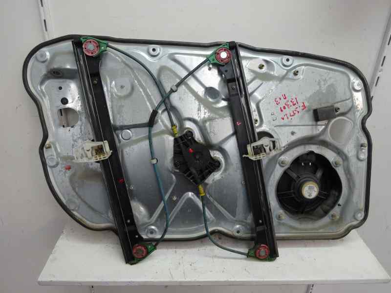 ELEVALUNAS DELANTERO DERECHO FIAT STILO 1.9 TD MT 115CV