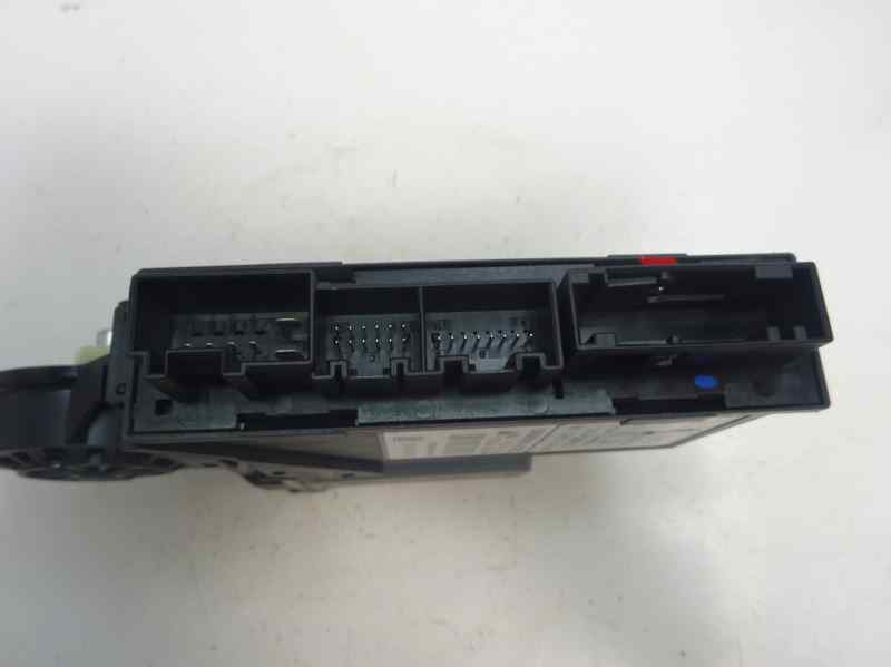MOTOR ELEVALUNAS TRASERO IZQUIERDO AUDI A4 2.0 TDI MT QUATTRO 140CV