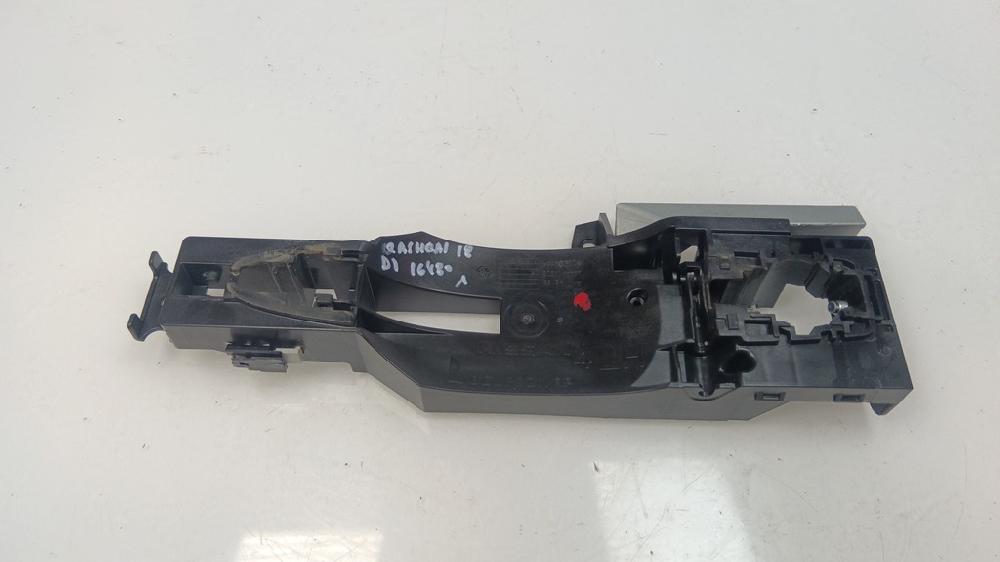 SOPORTE MANETA EXTERIOR DELANTERA IZQUIERDA NISSAN QASHQAI 1.3 MT 140CV