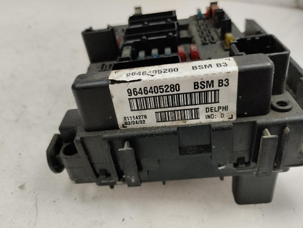 CAJA RELES FUSIBLES CITROEN XSARA 2.0 HDI MT 110CV