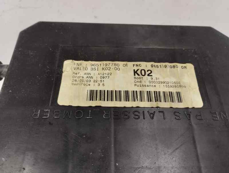 CAJA RELES FUSIBLES PEUGEOT 307 2.0 HDI MT 90CV