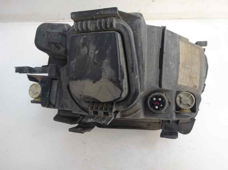 FARO DERECHO AUDI A4 1.8 T MT 150CV | 110KW