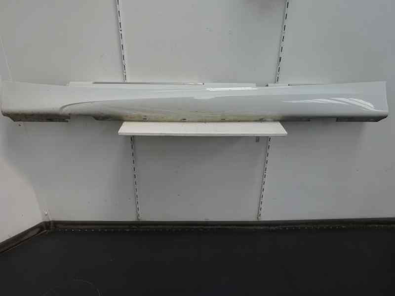 FALDON LATERAL BMW SERIE 1 2009 2.0 MT 150CV | 110KW