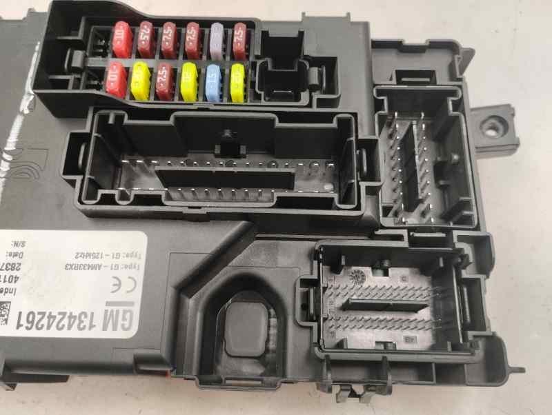CAJA RELES FUSIBLES OPEL CORSA 1.3 CDTI ECOFLEX START STOP MT 75CV