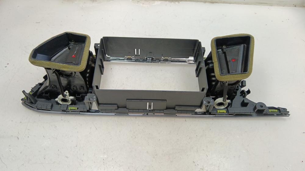 REJILLA AIREADORA CENTRAL SEAT LEON 2019 1.6 115CV TRANSMISION AUTOMATICA, DIESEL