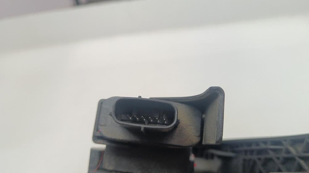 POTENCIOMETRO PEDAL HYUNDAI TUCSON 1.6 MT 132CV