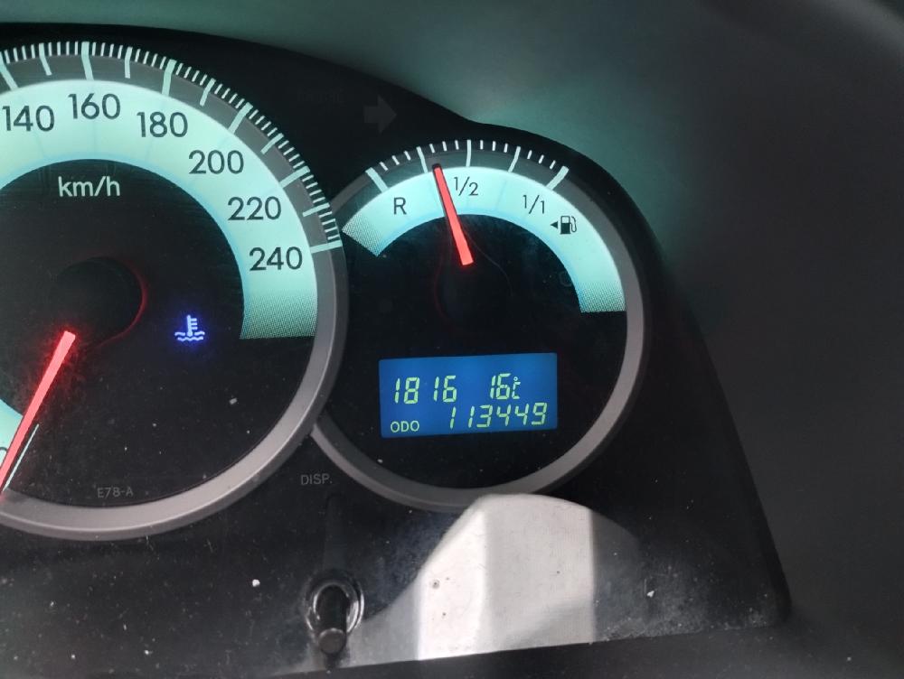TOYOTA COROLLA VERSO 2004 1.8 AMT 129CV