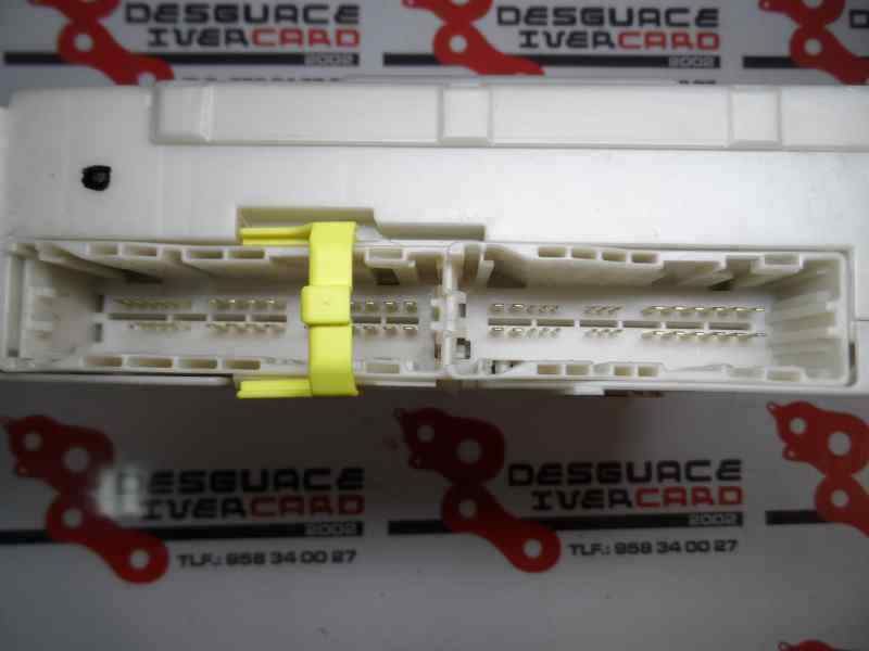 CAJA RELES FUSIBLES LEXUS IS 2.2 220D MT 177CV