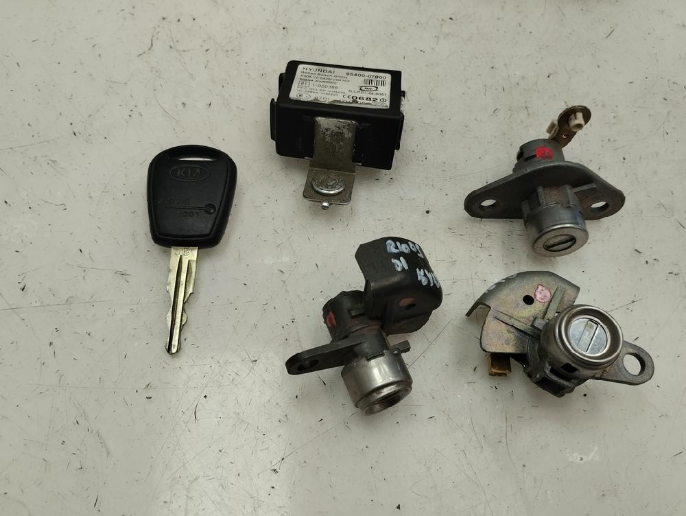 JUEGO BOMBINES KIA RIO 1.5 CRDI MT 110CV