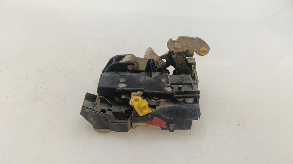 CERRADURA PUERTA TRASERA IZQUIERDA RENAULT CLIO 1.2 MT 55CV