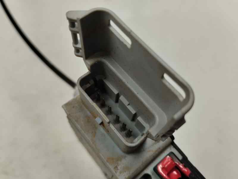 CERRADURA PUERTA DELANTERA DERECHA CITROEN C4 1.6 HDI MT 110CV