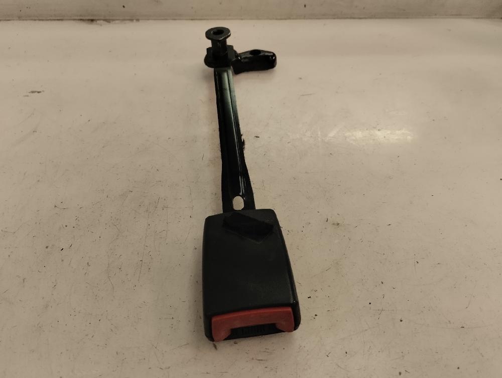 ANCLAJE CINTURON DELANTERO DERECHO AUDI A6 1.9 TDI 6MT 130CV
