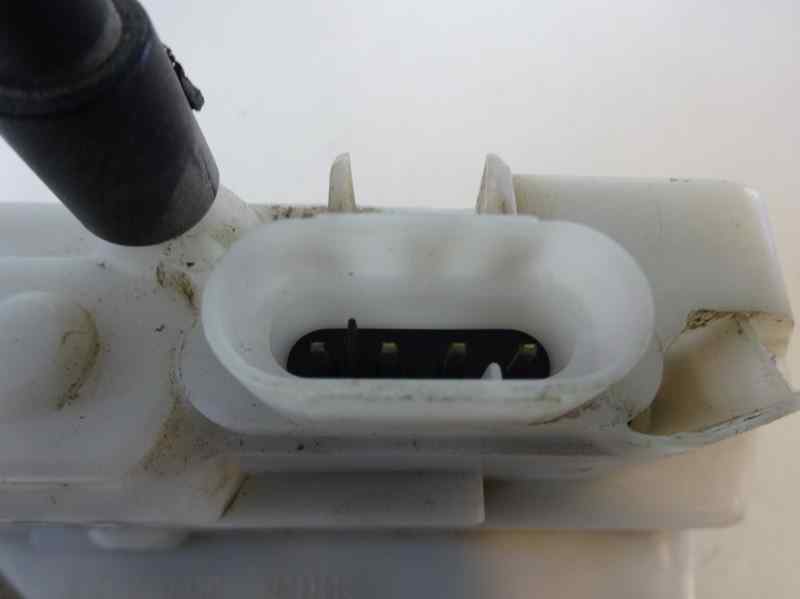 CERRADURA PUERTA TRASERA IZQUIERDA RENAULT LAGUNA 1.9 DCI MT 101CV