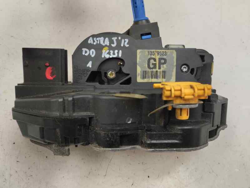 CERRADURA PUERTA DELANTERA DERECHA OPEL ASTRA 1.7 CDTI MT 125CV