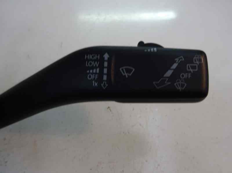 MANDO MULTIFUNCION SEAT LEON 1.6 MT 102CV | 75KW