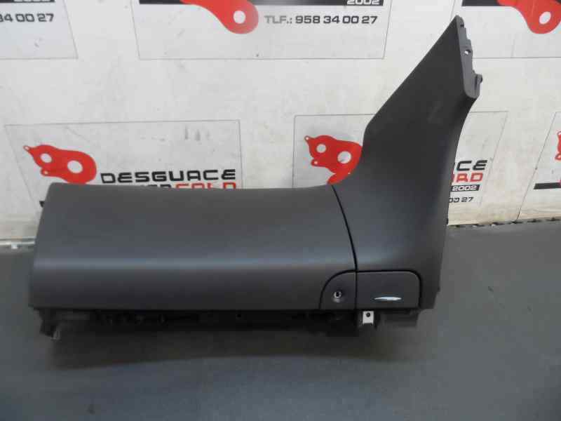 GUANTERA MERCEDES BENZ CLASE E 2.2 MT 143CV | 105KW