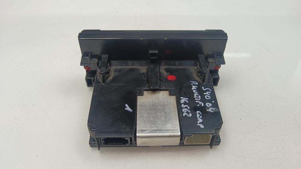 PANTALLA MULTIFUNCION VOLVO S40 2.0 MT 136CV | 100KW
