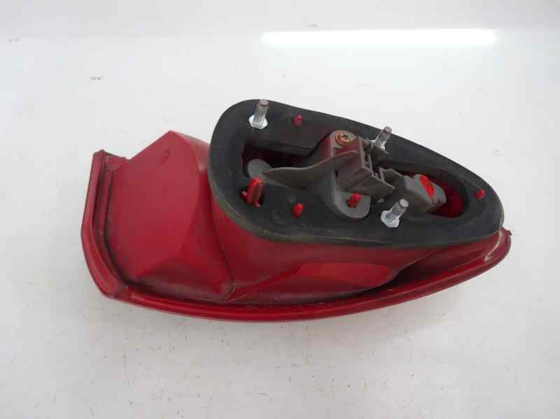 PILOTO TRASERO DERECHO ALFA ROMEO 147 2002 1.9 JTD MT 115CV